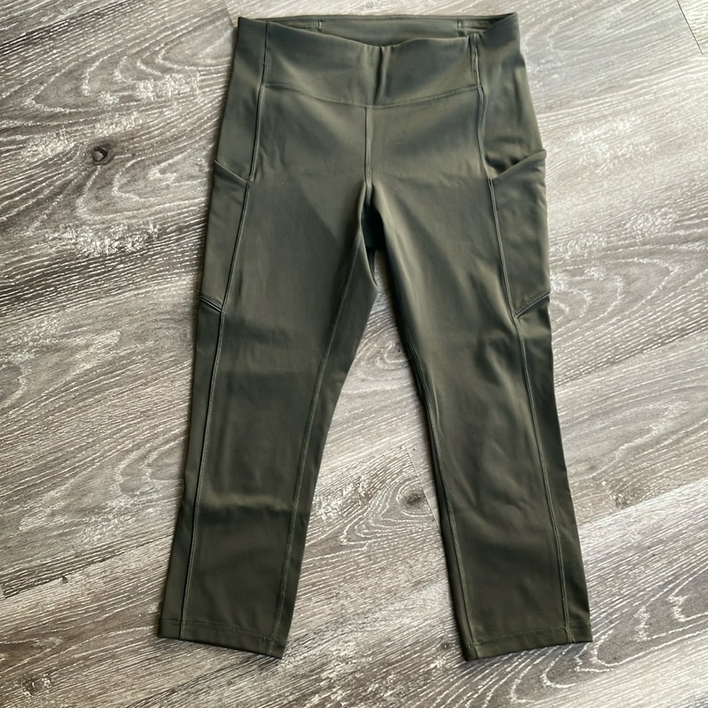 Lululemon Athletica - Picture 1 of 11